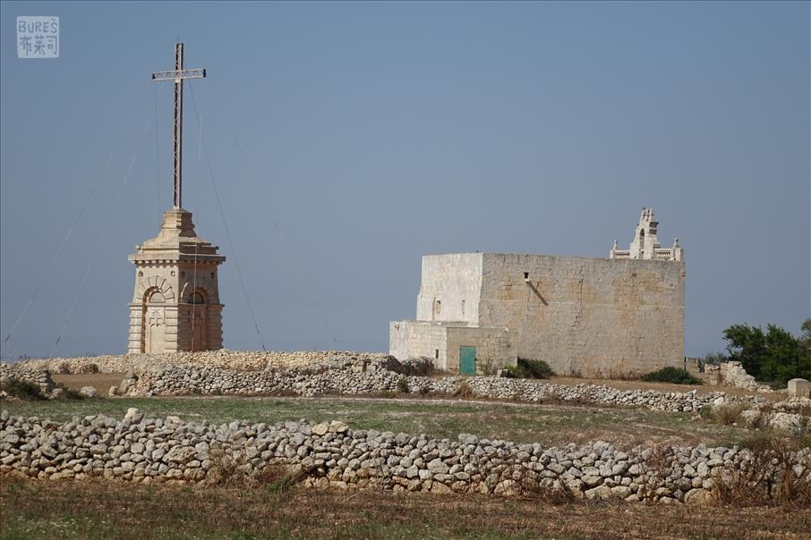 Laferla Cross